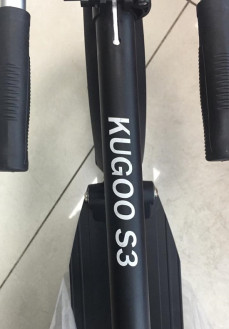 Электросамокат Kugoo S3, черный